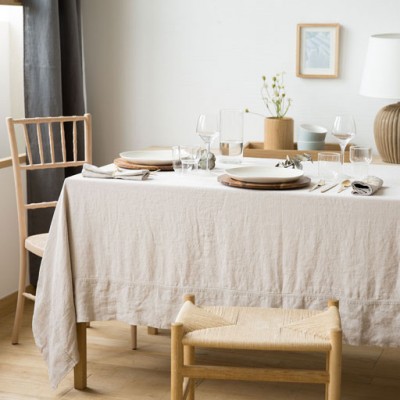 NATURAL LINEN TABLECLOTH FRAME BORDER AND 6 NAPKINS 